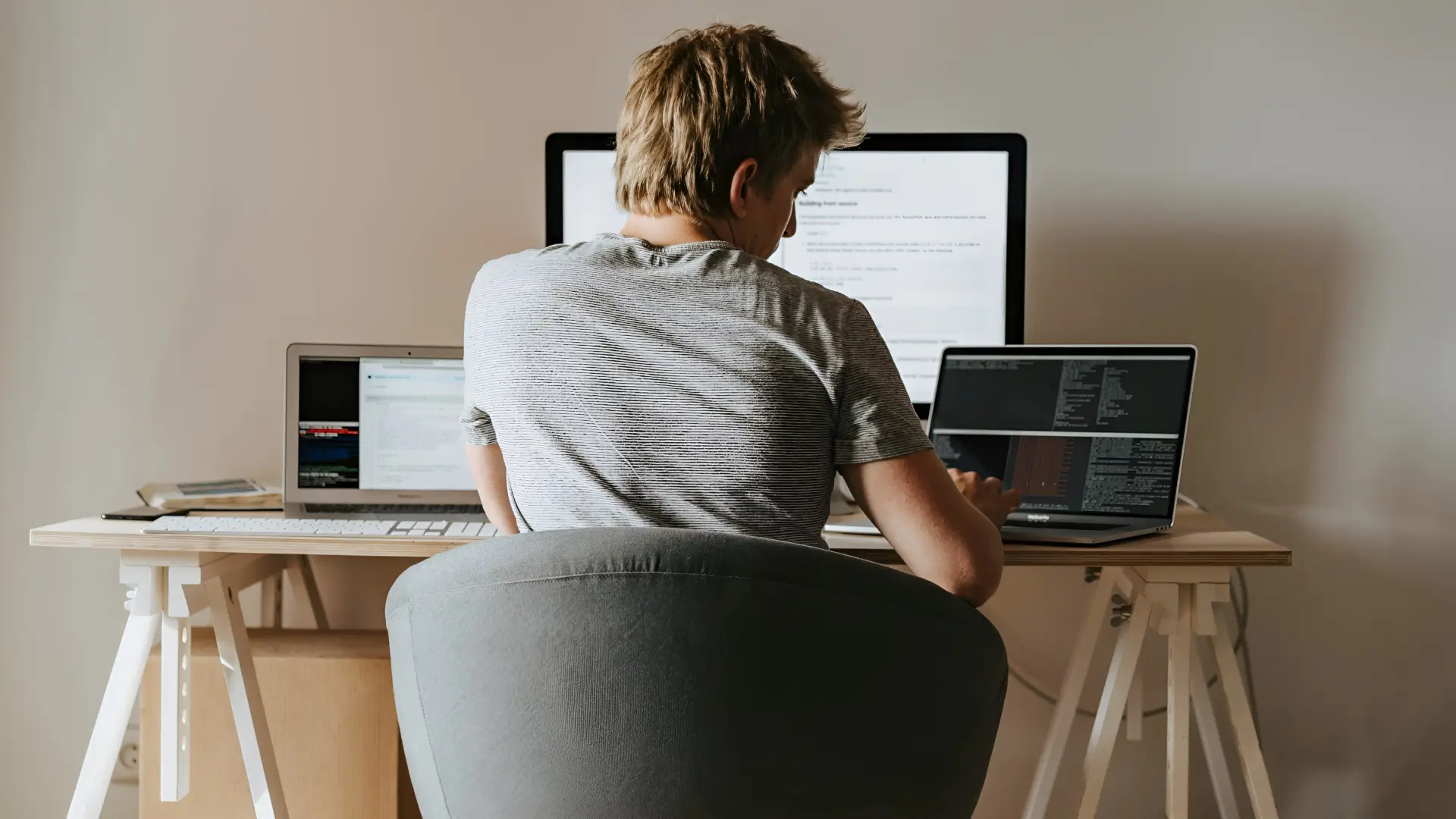 Illustration image of Magento Upgrade Service